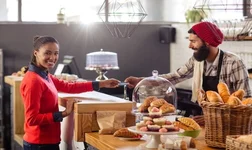 best merchant services for hospitality - featured image